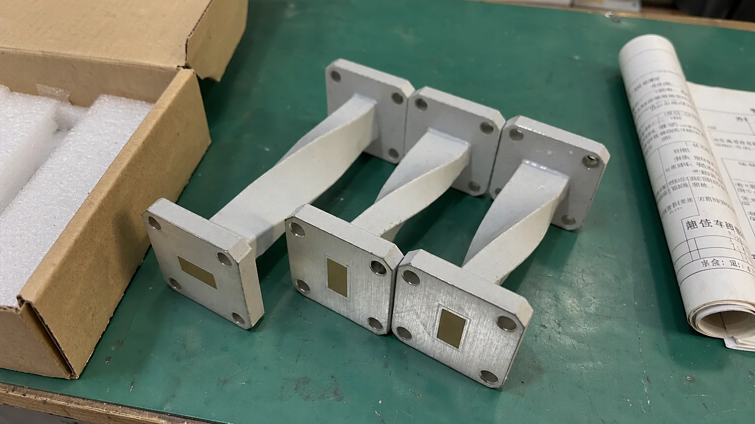 【Waveguide Ortho-Mode Transducer (OMT)/ Filter / Diplexers】High Cross Polarized WR75 Waveguide Ortho-Mode Transducer/Dip