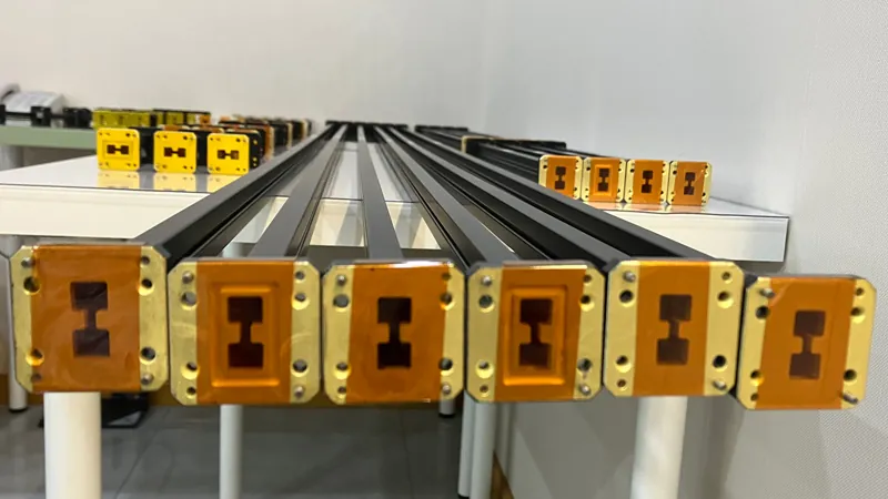 Dolph Microwave double-ridged waveguide sections with WRD flange interfaces
